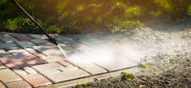 Best Pool Deck Cleaning  in Mec, CA